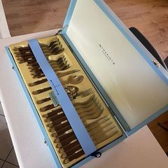 Newbridge Silverware 24 pc Steak Set