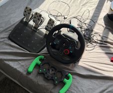 Logitech g29 + F1 Steering Wheel