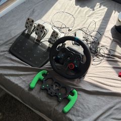 Logitech g29 + F1 Steering Wheel