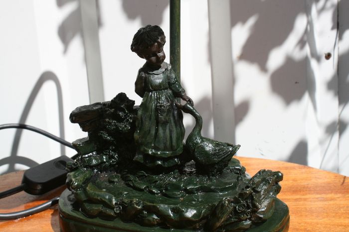 Vintage Table Lamp - 17"
