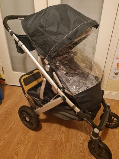 Uppababy Vista V2