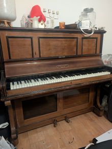 Pigott piano