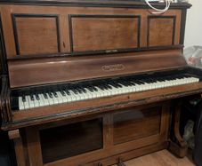 Pigott piano