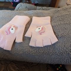 Girl's gloves
