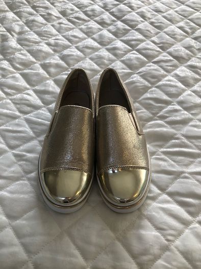 Confirmation shoes