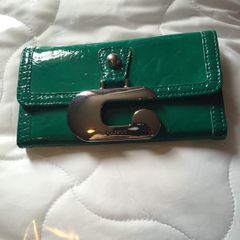 Brand New Guess purse