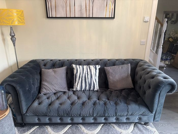 Sofas is 3 seater 1 seater 1 seater total 3 pieces this sofa is very good condition I bought cloud9 shop Portlaoise.