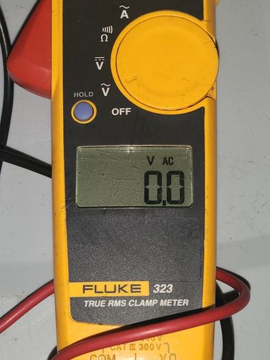Fluke 323 Multimeter True RMS Clamp Meter - 100% Genuine Item
