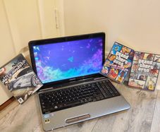 Intel i7 Windows 7 Laptop perfect for Old games 2000s