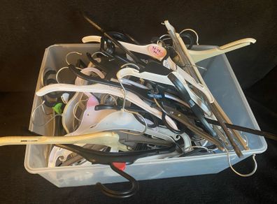 Baby hangers