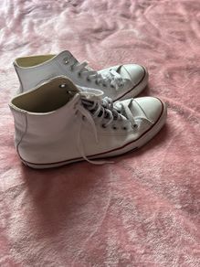 white leather converse