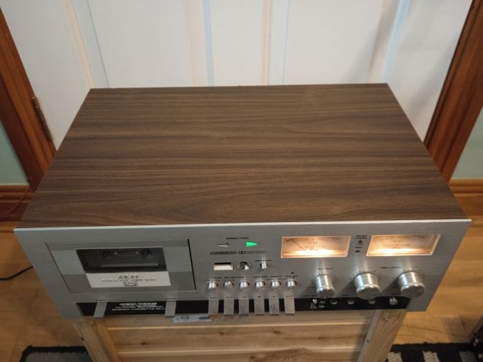 Akai GXC-730D stereo tape deck hifi audio cassete golden era