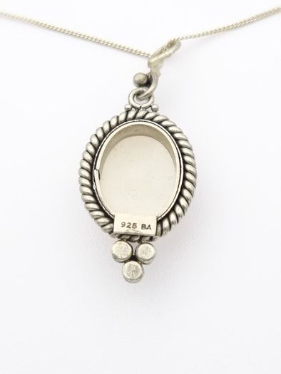 Vintage 925 Sterling Silver Italian Mother of Pearl Necklace