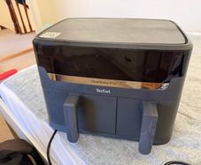 Tefal 8.3L 2700W Dual Zone 7 in 1 Digital Air Fryer - Black EY901840