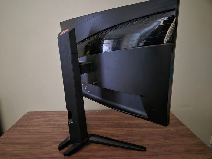 Gaming Monitor / MSI MAG241C / 144Hz 1080p /