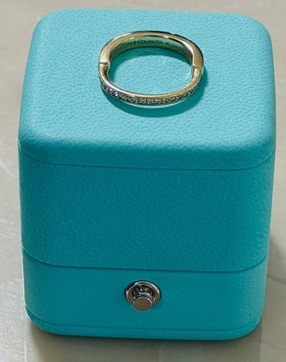 Tiffany&co diamond ring
