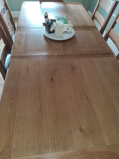 Solid Oak Dining table and 8 chairs