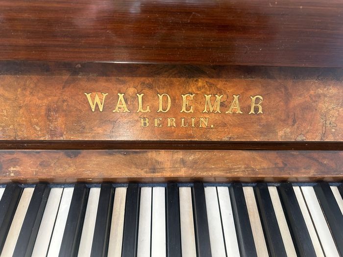 Waldemar Berlin Piano