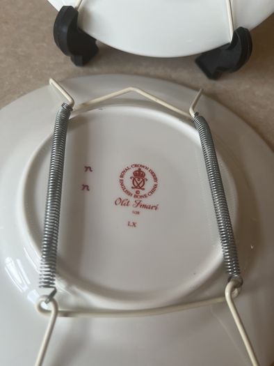 Royal Crown Darby " Old Imari" 1128 6.5" plates