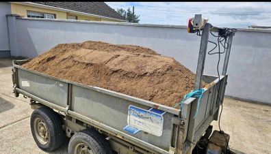 screened top soil