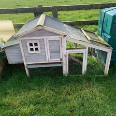 Chicken coop