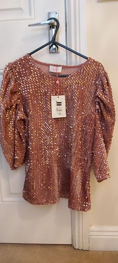 Ladies Top..brand New  Savida