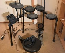 Electric Drum Kit