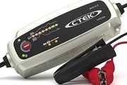 5.0 Battery Charger with Automatic Temperature Compensation, Black