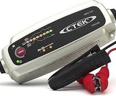 5.0 Battery Charger with Automatic Temperature Compensation, Black