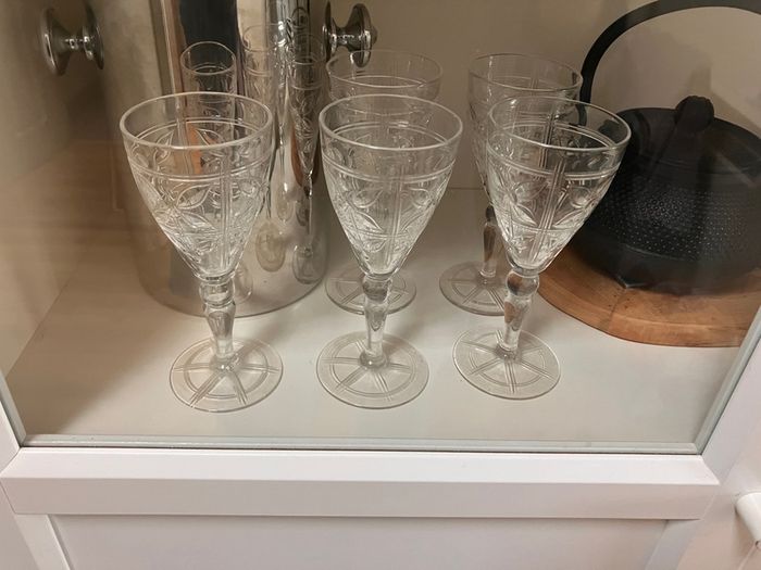 5 glasses