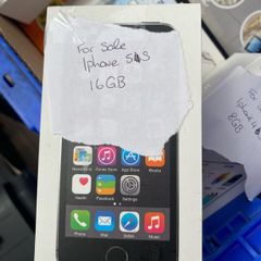Iphone 5S 16gb space grey - great condition