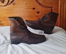 gabor brown boots leather/suade Size 8 eu 42 in excellent condition