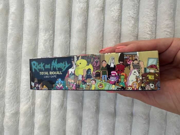 Rick and Morty Total Rickall Card Game 2-5 Players Cryptozoic new Please see pictures