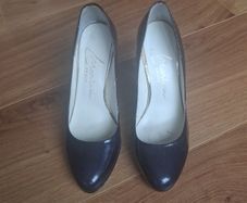 Navy 3" heel