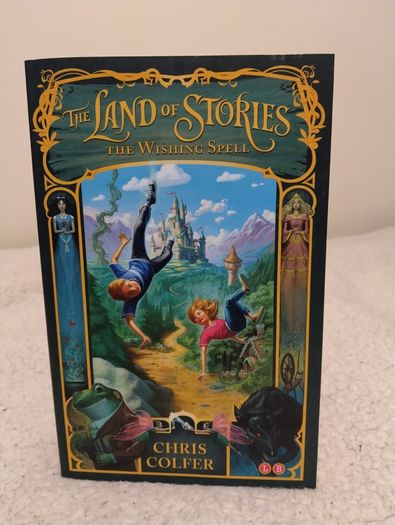 The Land Of Stories books By Chris Colfer,