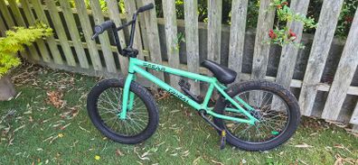BMX -  Tribal Spear Stunt Bike