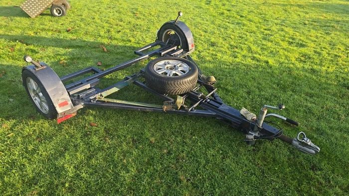 car tow dolly
