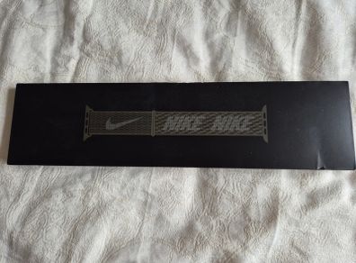 Nike Sport Loop (Cargo Kahki) - Apple Watch 45mm