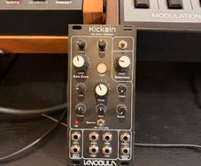 Knobula Kickain Dark/Black - Eurorack