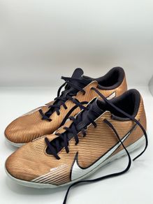 Nike Astro Boots - UK 8