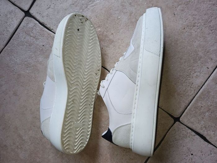 ARNE  trainers