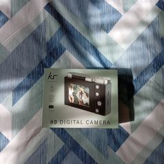 digital camera