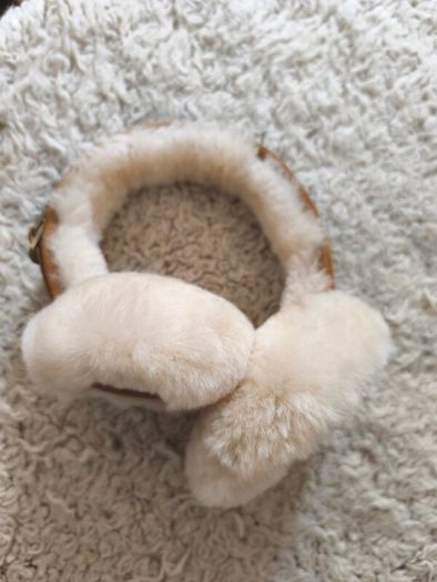 Earmuffs warm and nice