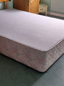 Double Bed