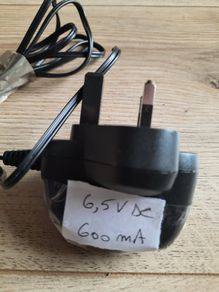 Power adapter