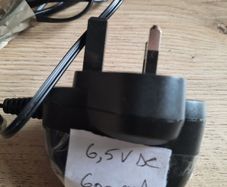 Power adapter