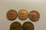 1 P EIRE 5 coins