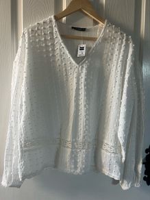 NEW Dunnes Blouse with lace detailing and Tags attached - Size Medium / Size 12