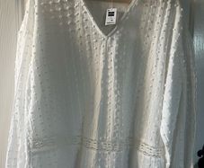 NEW Dunnes Blouse with lace detailing and Tags attached - Size Medium / Size 12