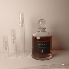 Serge Lutens Fourreau Noir decant